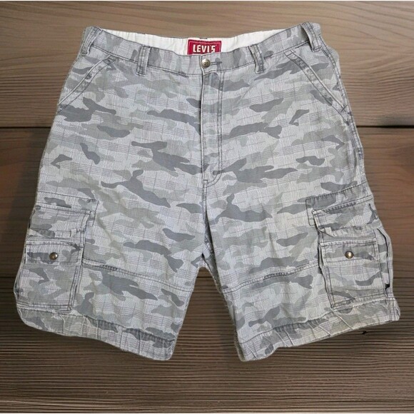 Levi's Squad Cargo Shorts Men’s 49 Gray Camouflage 11" Inseam Classic Style - Picture 1 of 10